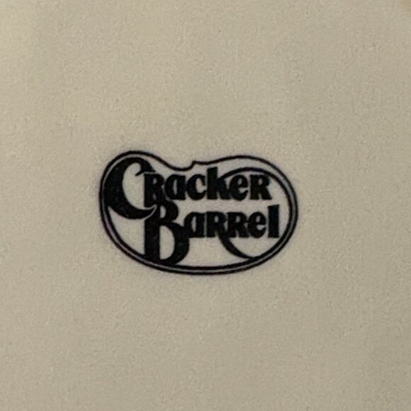 Cracker Barrel Red Apple Pattern Ruffled Edge Plate 9.5" - Picture 2 of 4